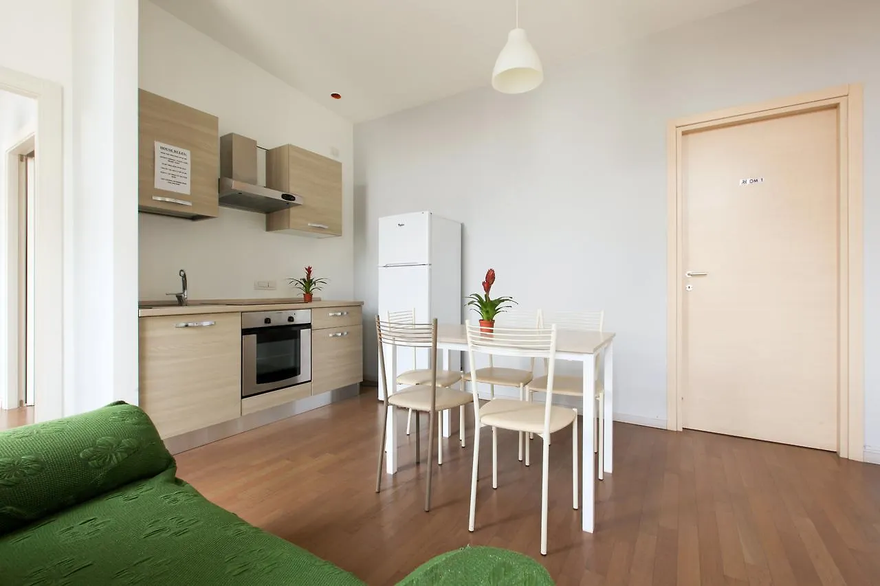 Red Line Rooms Division Milano